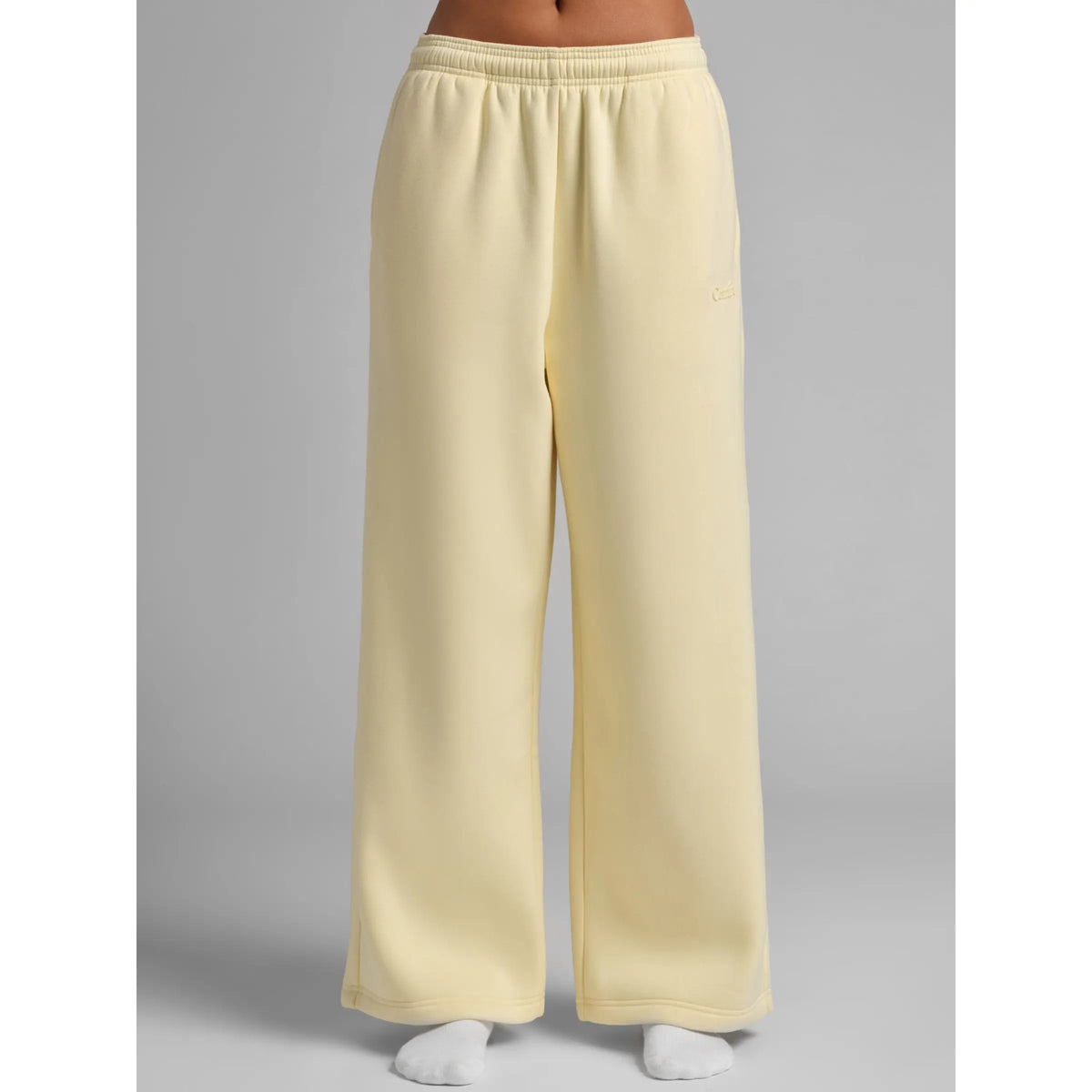 Comfrt | Basic Wide Leg Sweatpants | Relaxed Wide Leg Soft Fleece Sweatpants