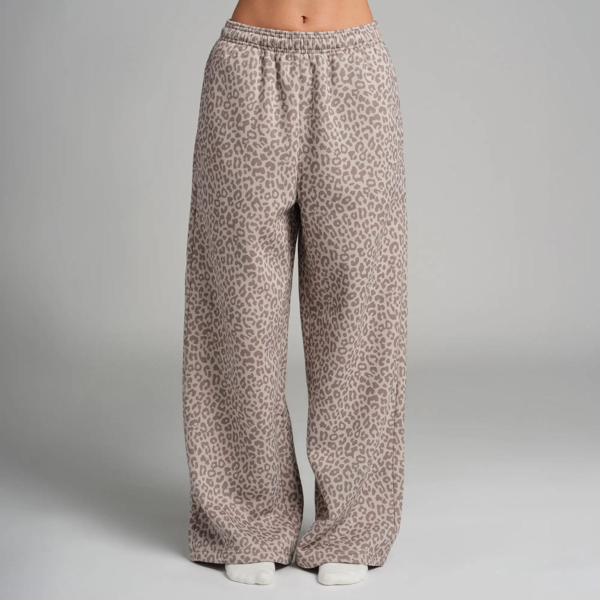 Comfrt | Basic Wide Leg Sweatpants | Relaxed Wide Leg Soft Fleece Sweatpants